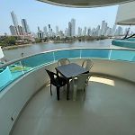 Apartamento en Laguito Ed Torres del Lago 604 ICDI
