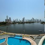 Apartamento en Laguito Ed Torres del Lago 604 ICDI