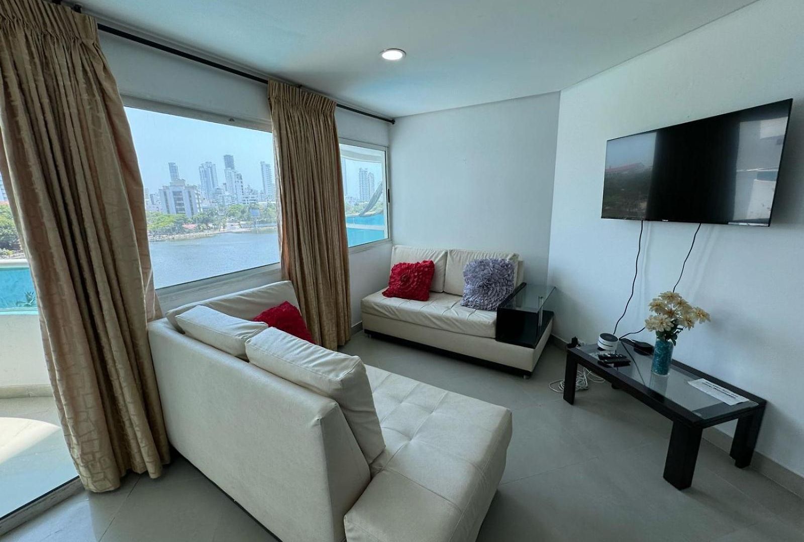 Apartamento En Laguito Ed Torres Del 604 Icdi Cartagena