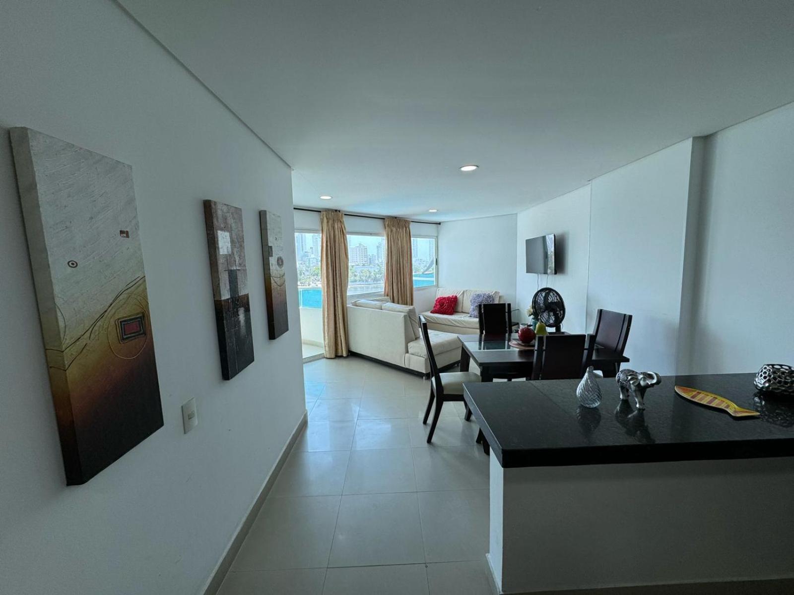 Apartamento En Laguito Ed Torres Del 604 Icdi